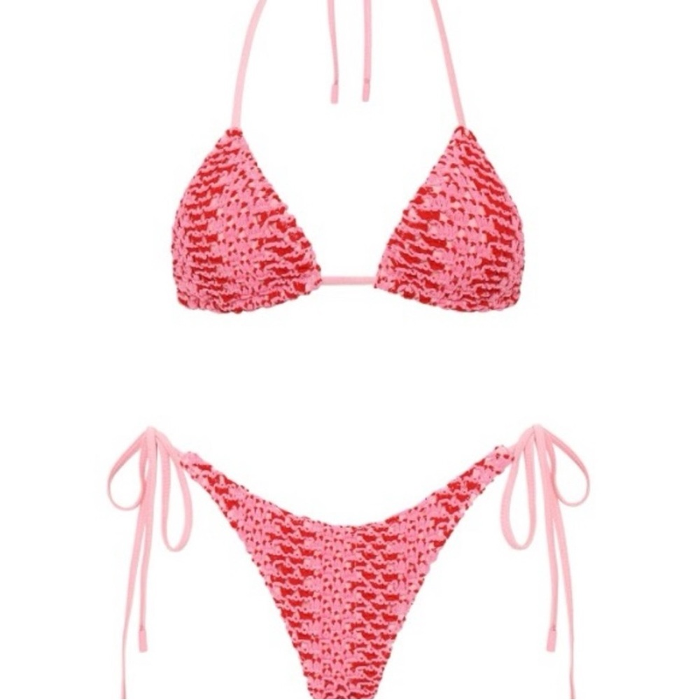 TRIANGL Vinca Bikini in Alina